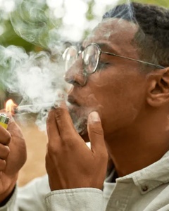 is weed just as bad as cigarettes Yes, Smoking Weed Is Bad for Your Heart